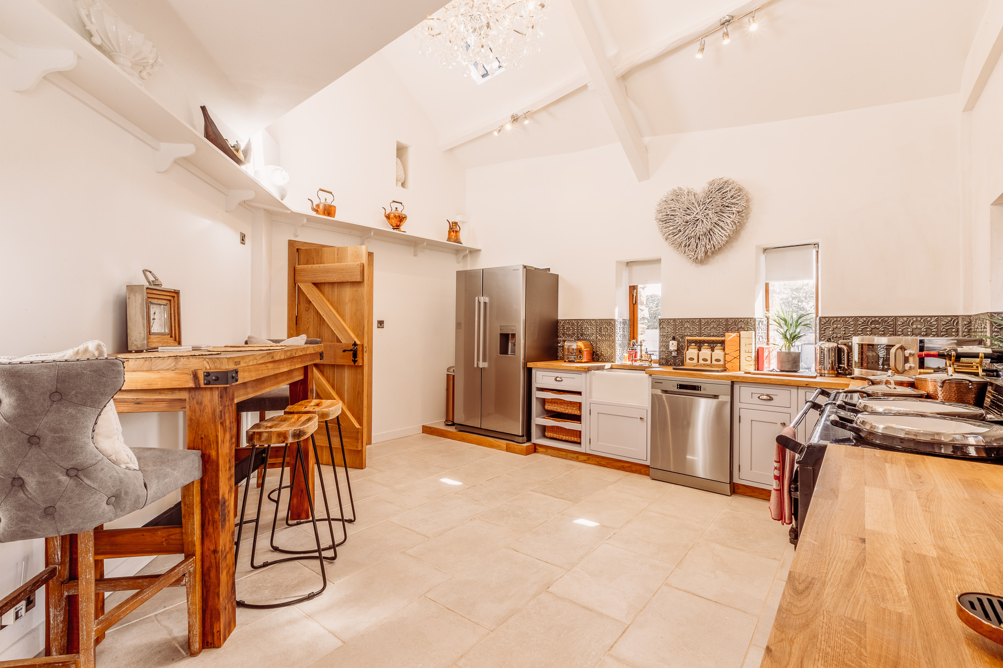 170922 Rose Walls Internals-41