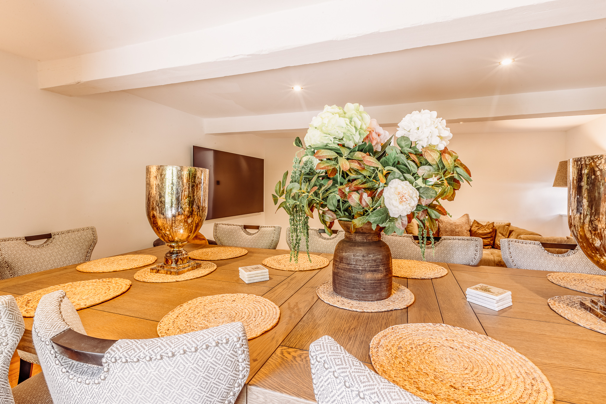 170922 Rose Walls Internals-44