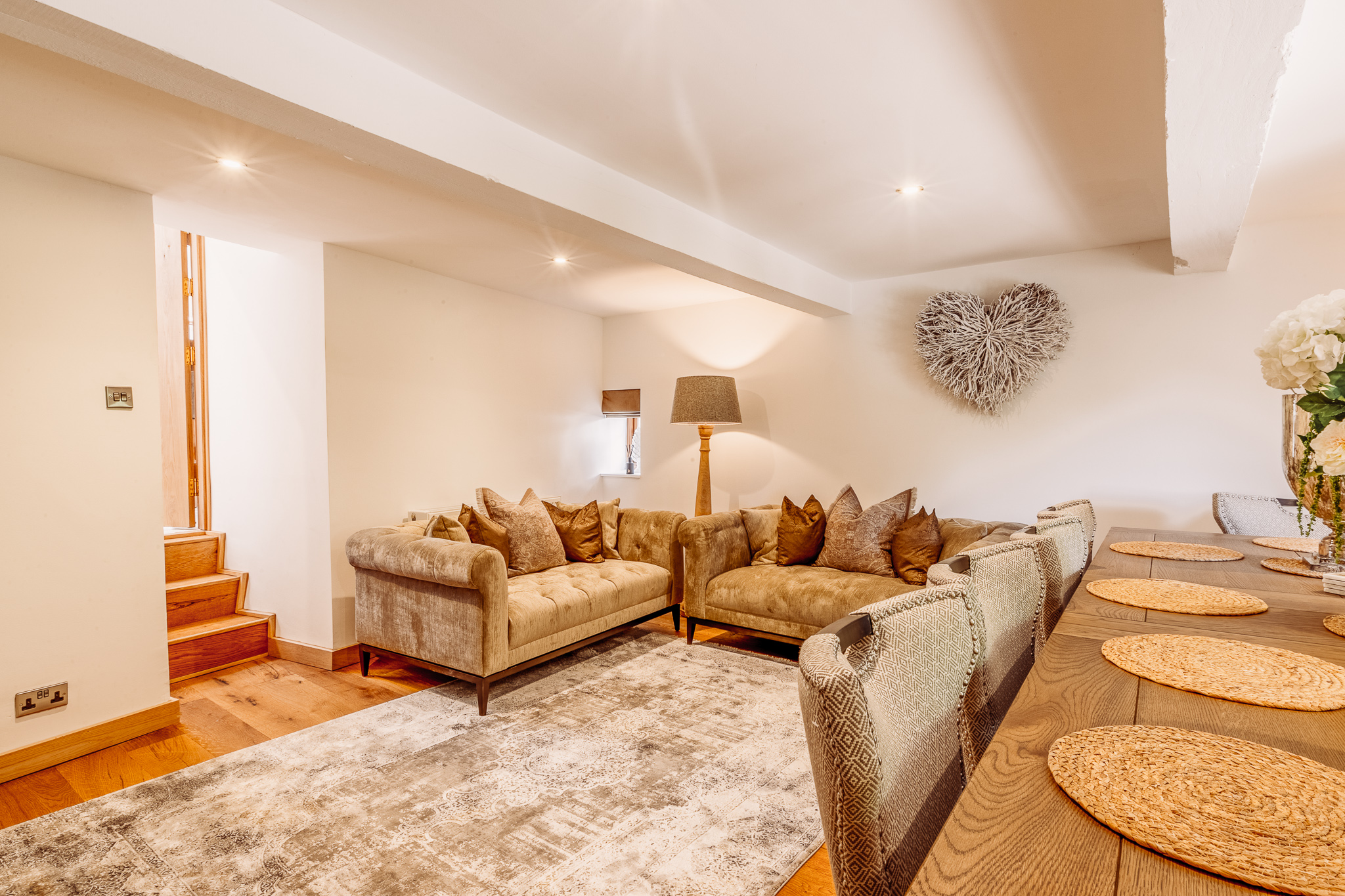 170922 Rose Walls Internals-47