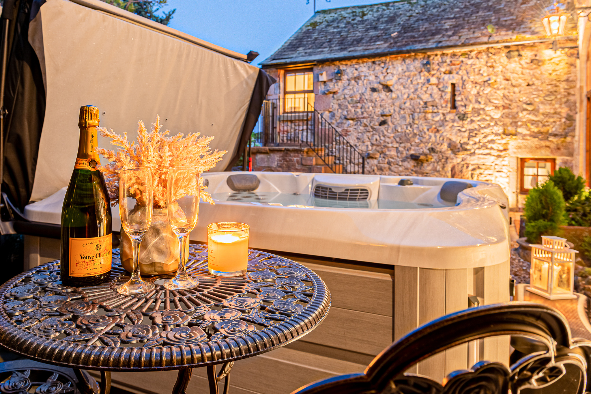 Rosewalls Twilight_Web-6