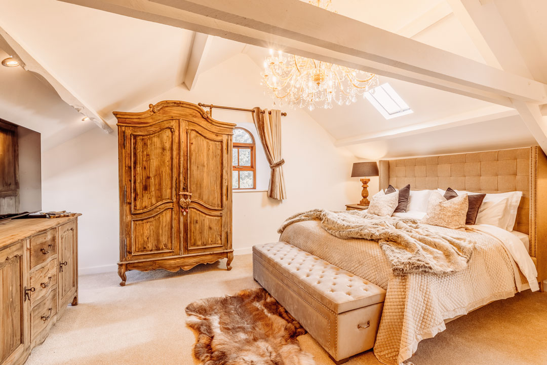 170922-Rose-Walls-Internals-14